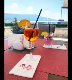 Sky Bar & Restaurant GRAMI