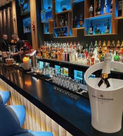 COCOS Pool Bar & Grill